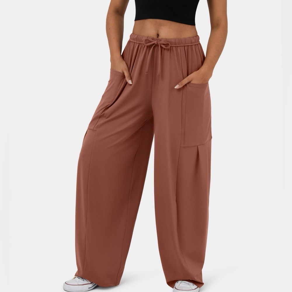 Halara Mid Rise Side Pocket Palazzo Flowy Wide Leg Pant Maple Syrup Medium Brown